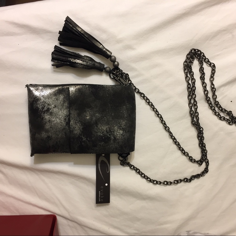 EVOKE women's hand bag.